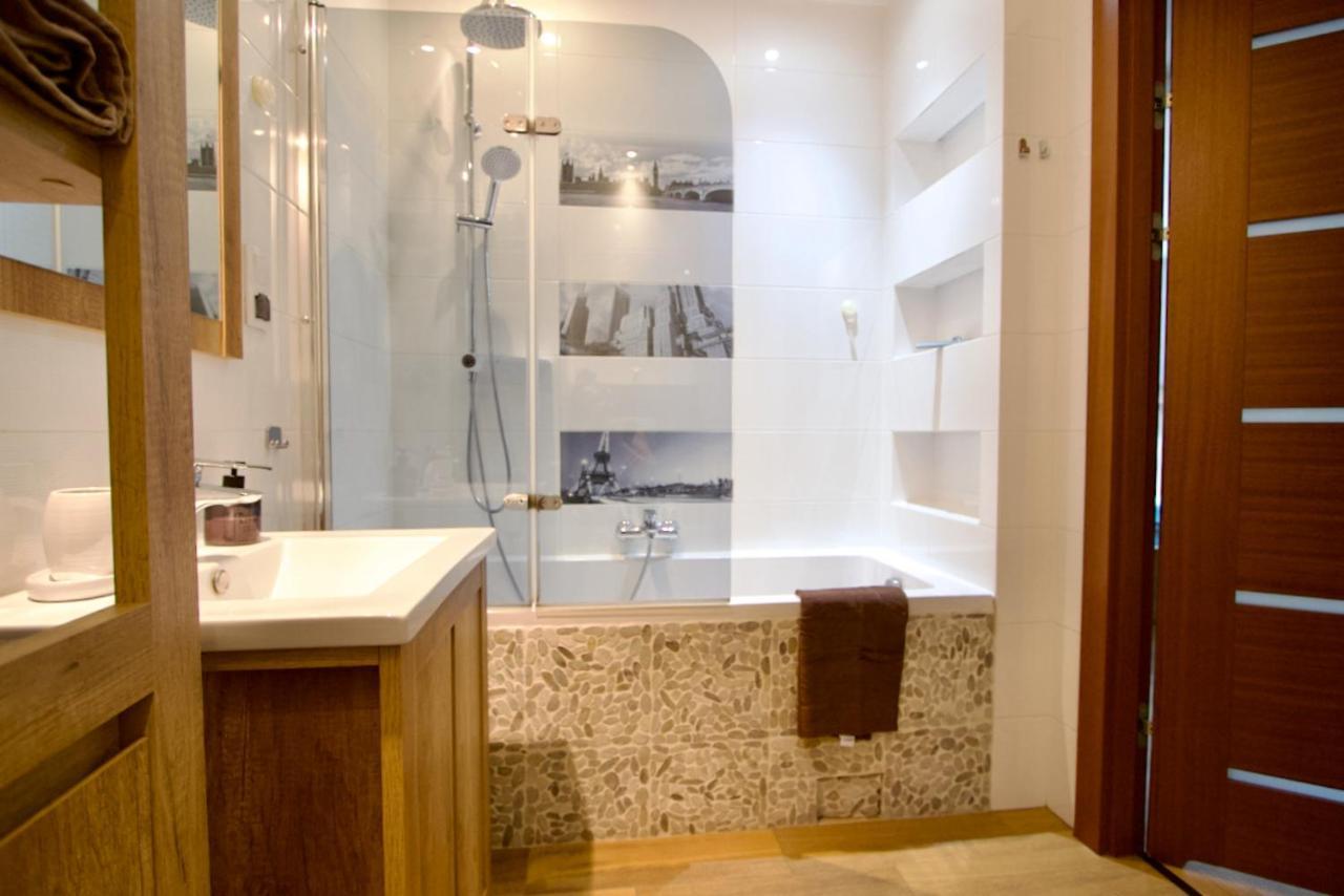 Appartamento Mp Rent- 48M, Klimatyzacja, Ogrodek, Parking, Jana Kazimierza, Travellerrevawards2024 Varsavia Esterno foto